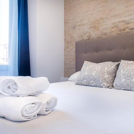 Alohamundi Adriano Apartment Seville Luaran gambar