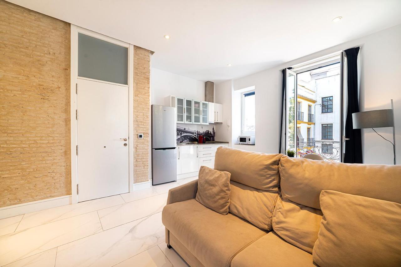 Alohamundi Adriano Apartment Seville Luaran gambar