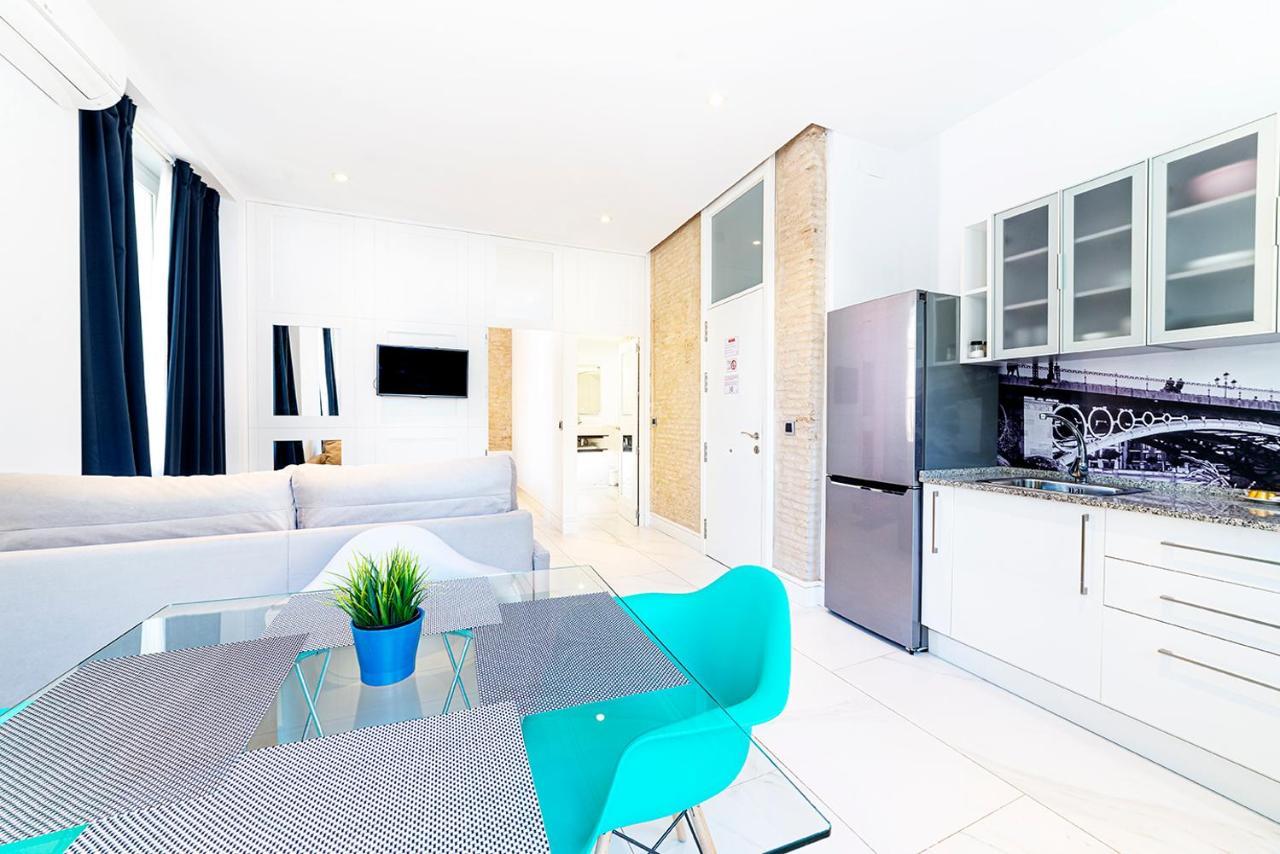 Alohamundi Adriano Apartment Seville Luaran gambar