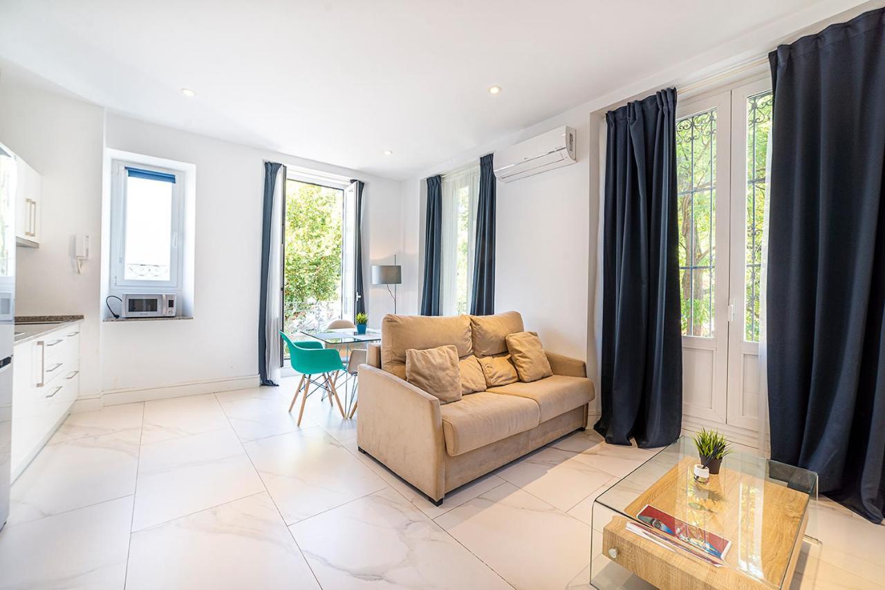 Alohamundi Adriano Apartment Seville Luaran gambar