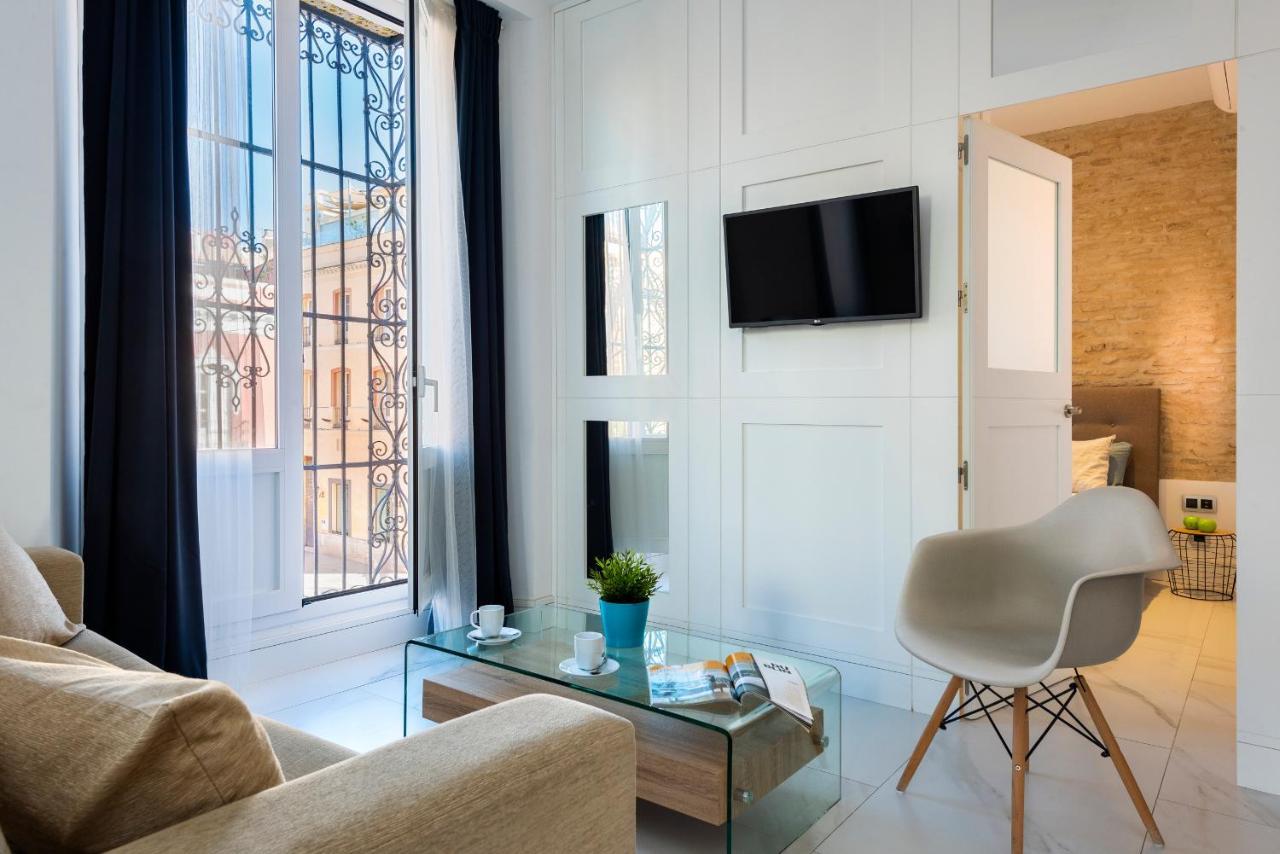 Alohamundi Adriano Apartment Seville Luaran gambar