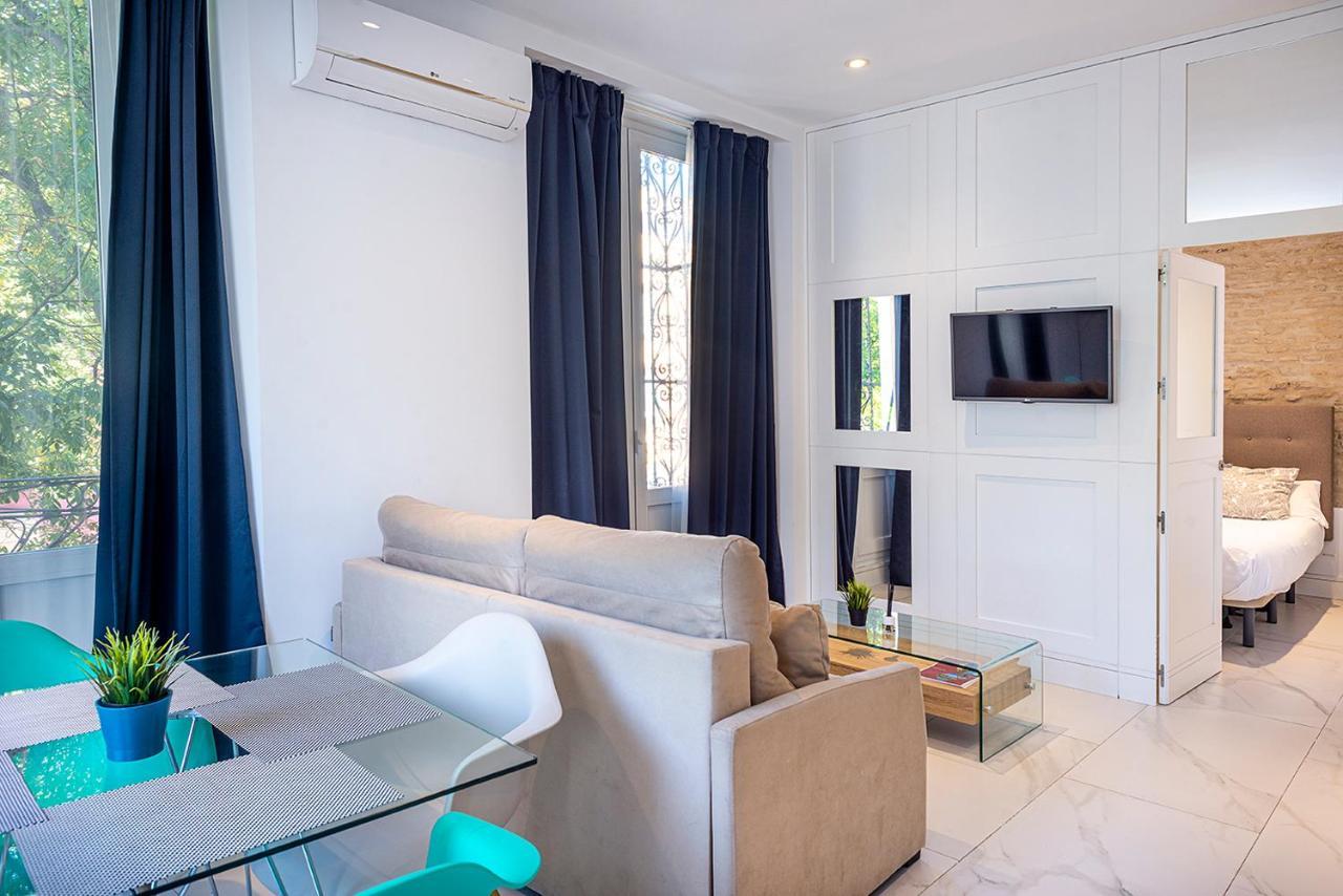 Alohamundi Adriano Apartment Seville Luaran gambar