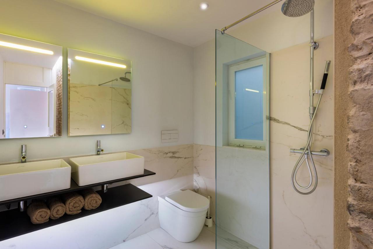 Alohamundi Adriano Apartment Seville Luaran gambar